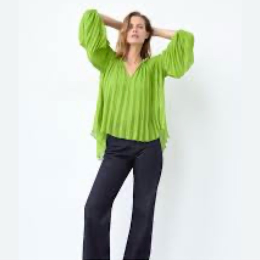 Zara NWT Pleated Chartreuse Blouse - Picture 2 of 3
